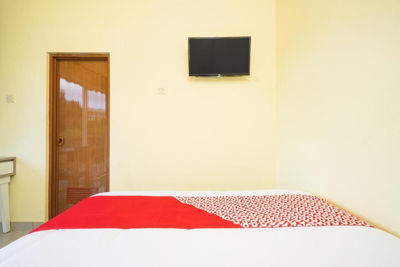 Oyo 1855 Elise Exclusive Residence Balong  Exterior photo