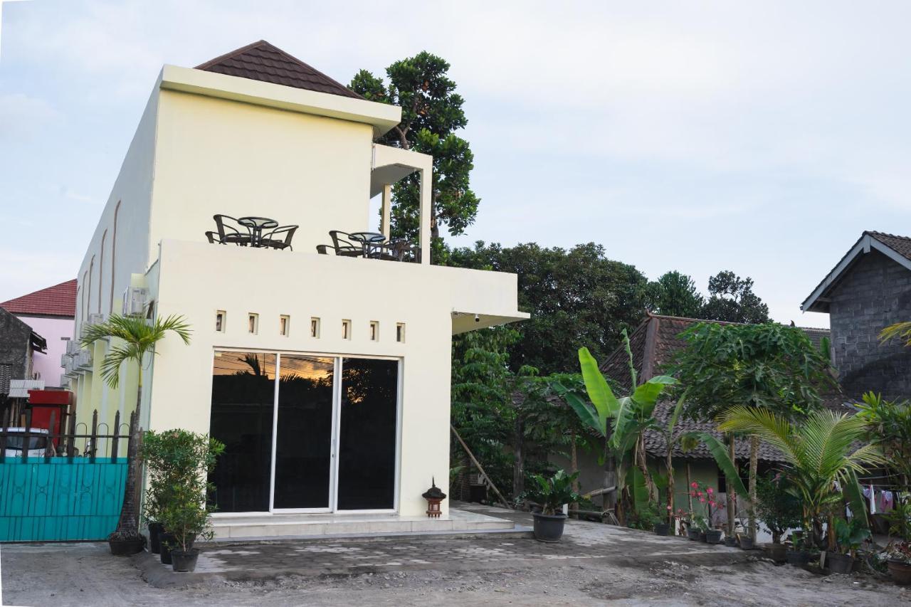 Oyo 1855 Elise Exclusive Residence Balong  Exterior photo